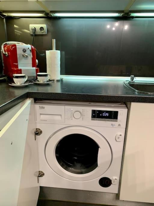 Lovely Sofia Apartment Katerina With Free Parking Екстер'єр фото