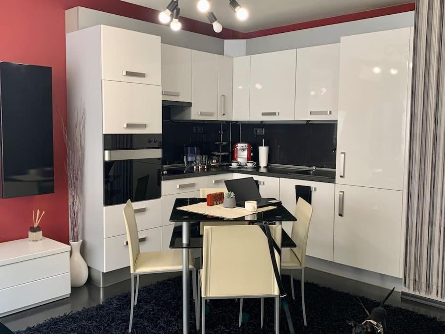 Lovely Sofia Apartment Katerina With Free Parking Екстер'єр фото