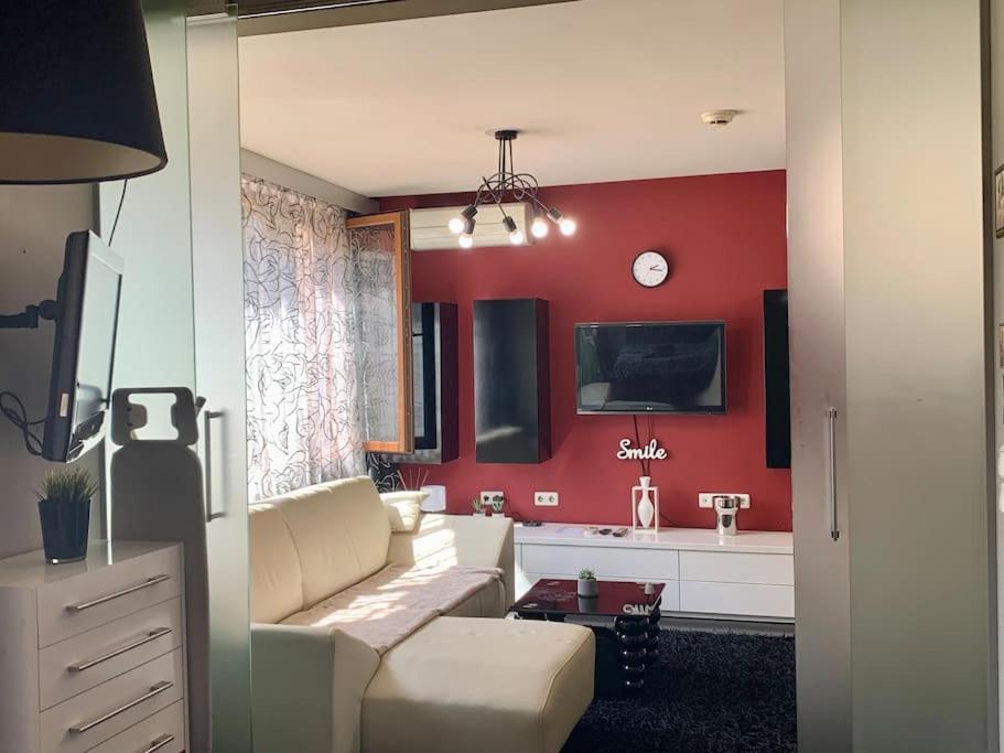Lovely Sofia Apartment Katerina With Free Parking Екстер'єр фото
