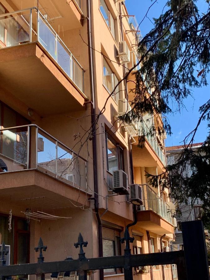 Lovely Sofia Apartment Katerina With Free Parking Екстер'єр фото