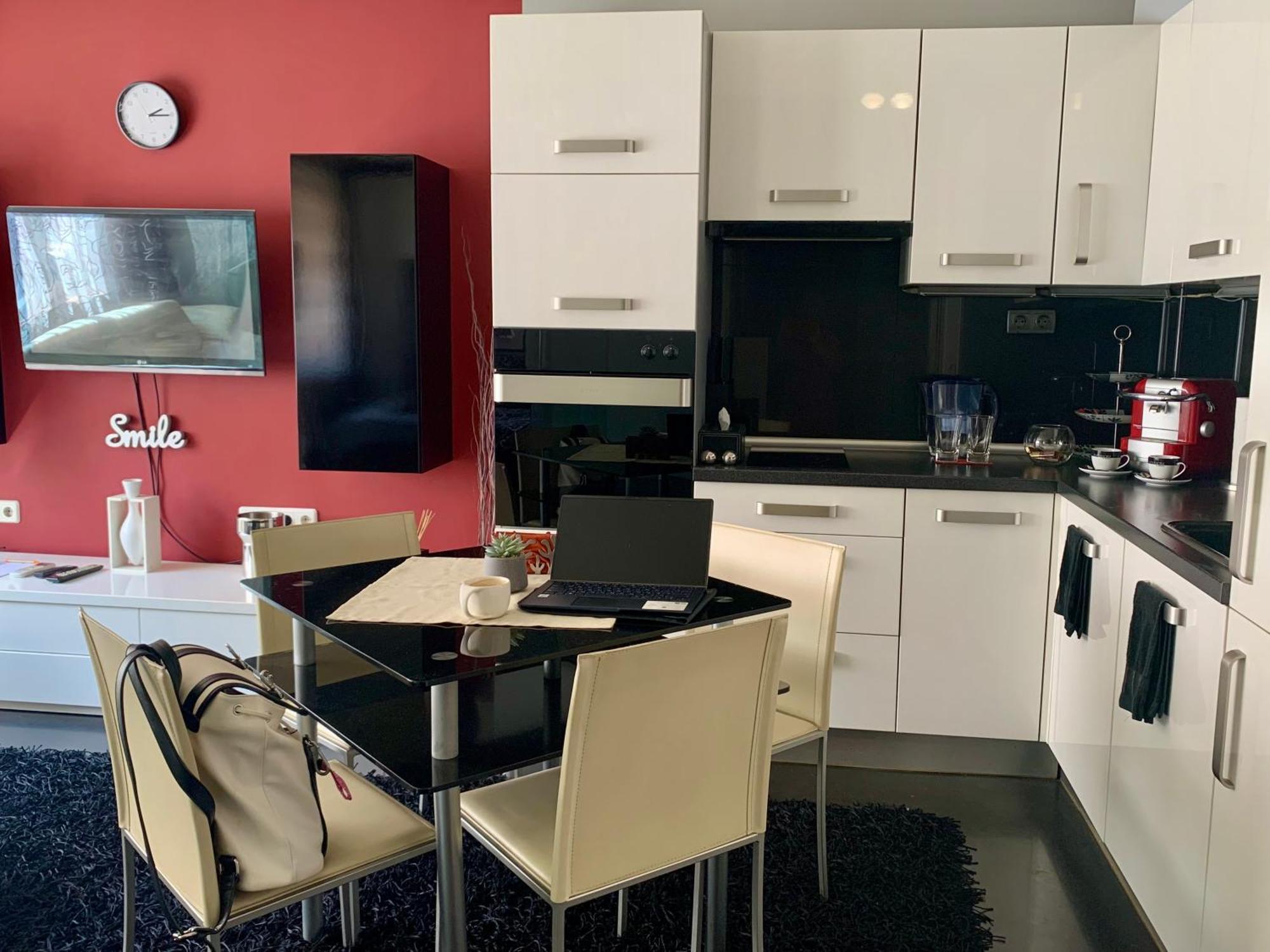 Lovely Sofia Apartment Katerina With Free Parking Екстер'єр фото